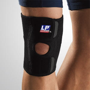 商城正品LP护膝 侧弧型膝部稳定护套 型号LP5